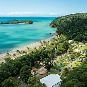 Cape Hillsborough Nature Tourist Park Village de vacances